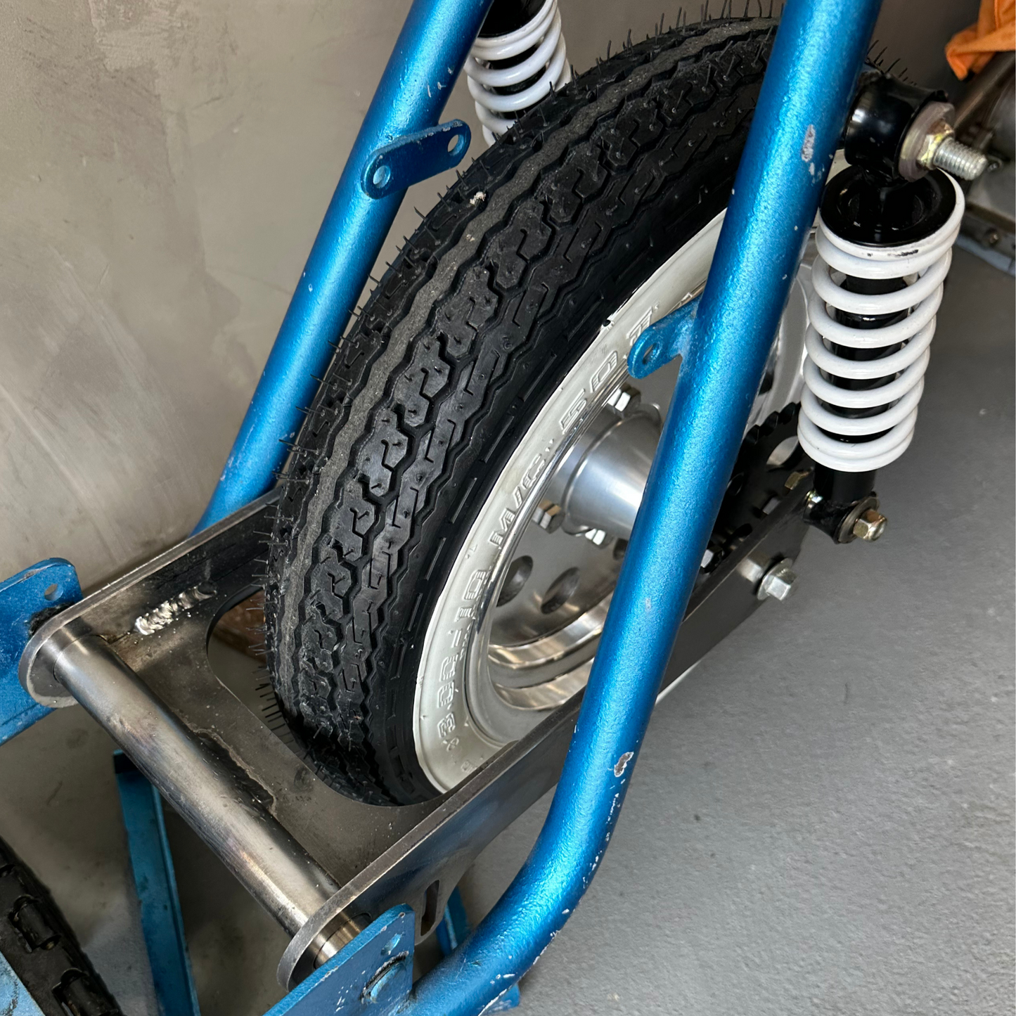 Bonanza Swing Arm Welded